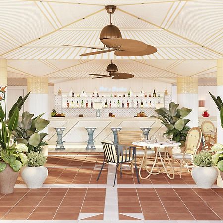 Don Carlos 마르베야 외부 사진 The interior of the new clubhouse