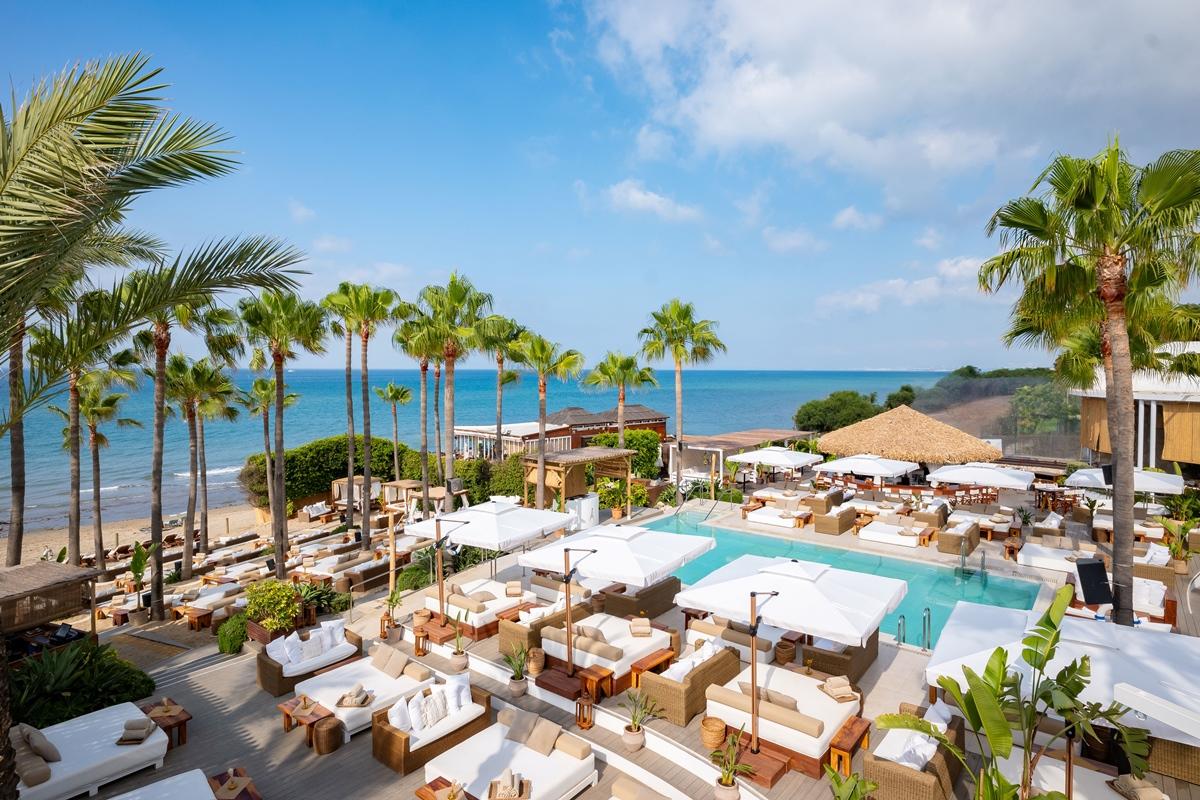 Don Carlos 마르베야 외부 사진 The Beach Club at Nikki Beach Resort & Spa, Porto Cervo, Sardinia, Italy